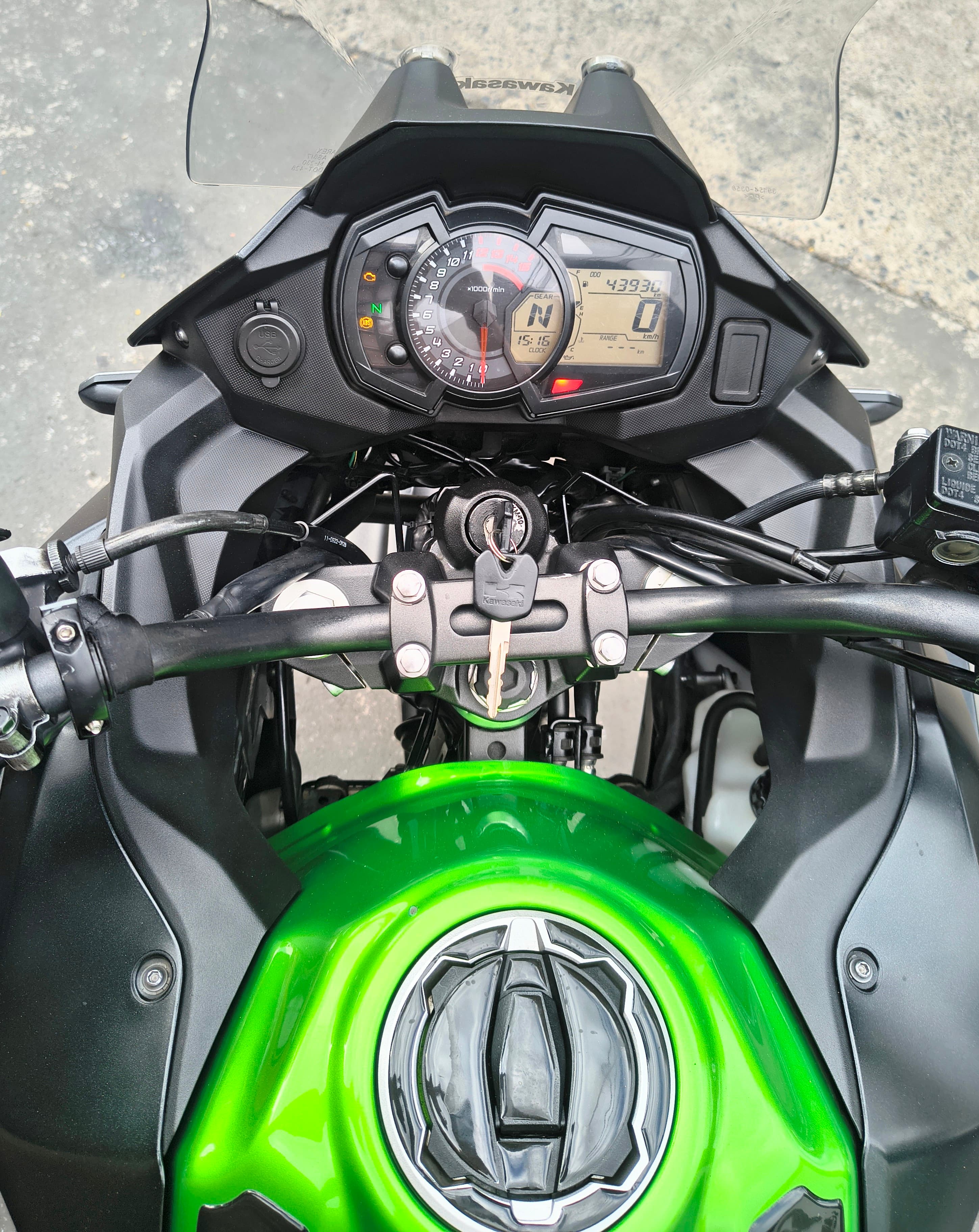 Kawasaki  Versys X 300 4