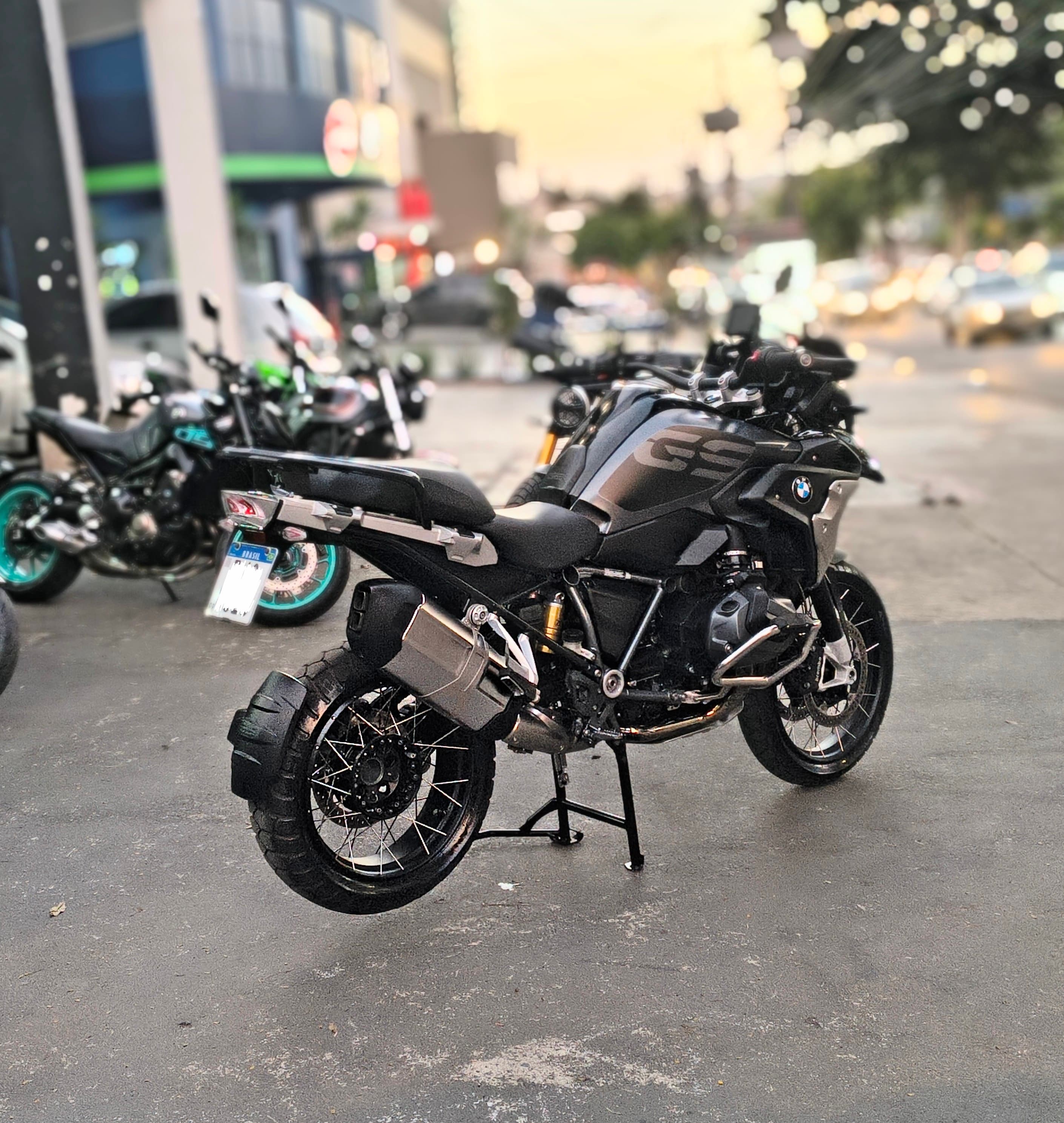 BMW  R 1250 GS Premium Triple Black  5