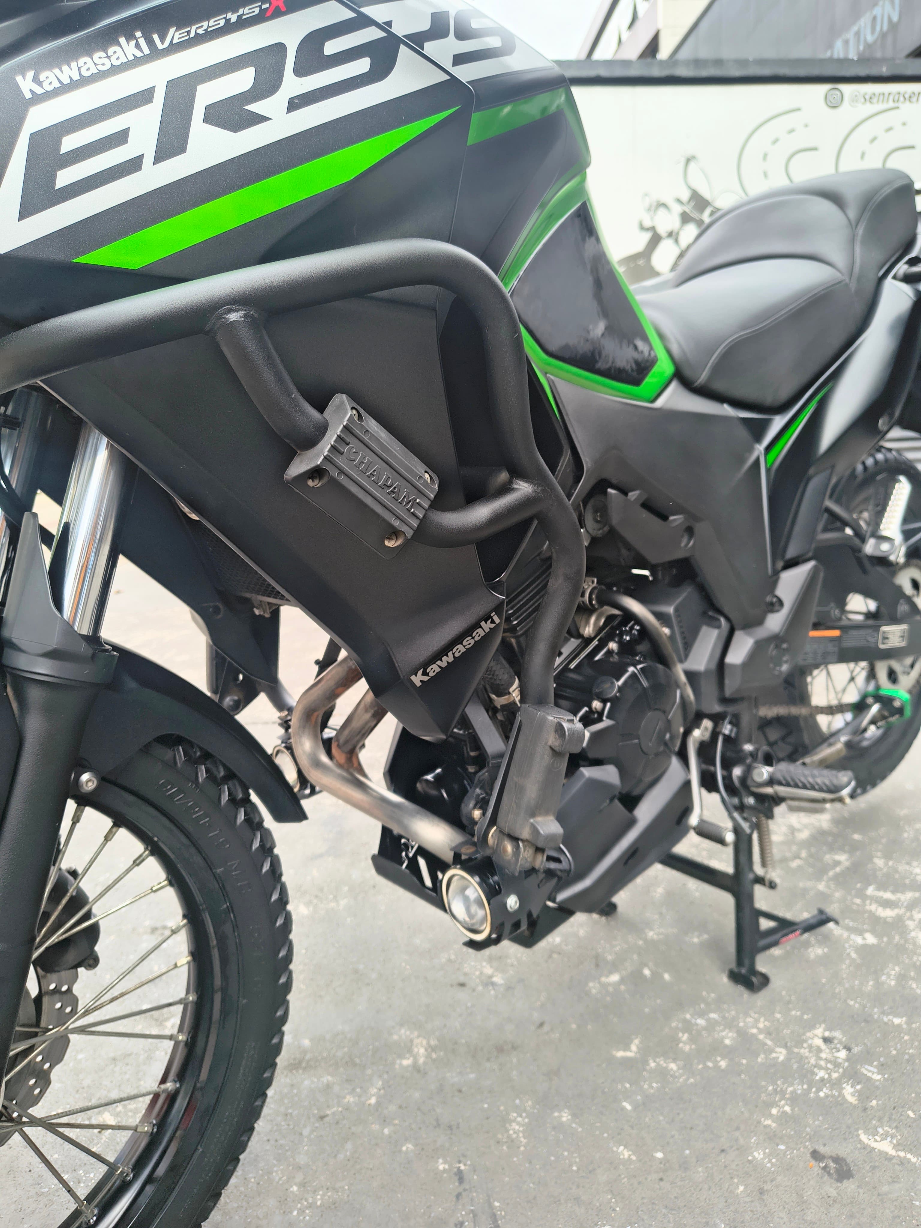 Kawasaki  Versys X 300 6