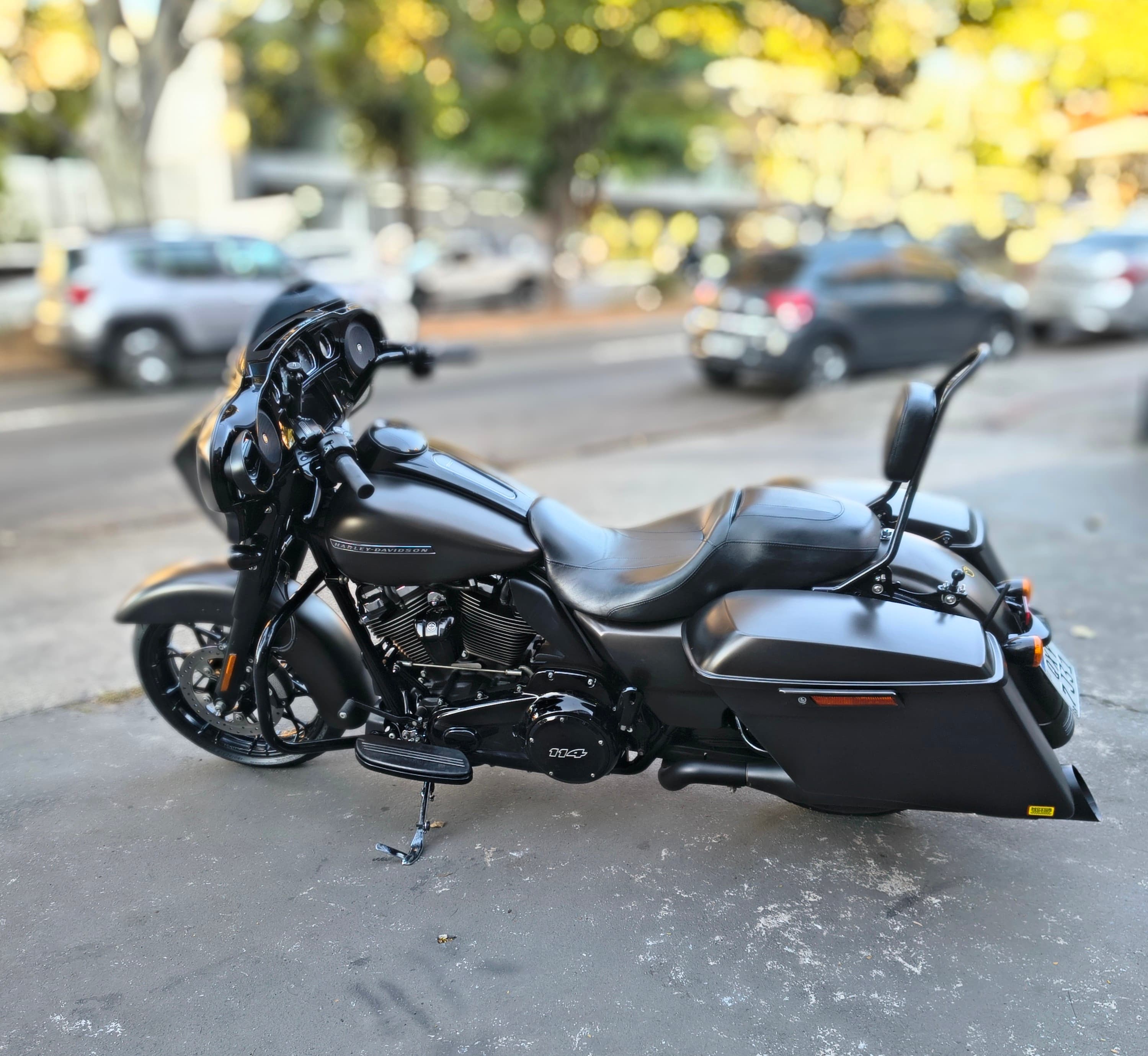 Harley Davidson  Street Glide Special FLHXS  4