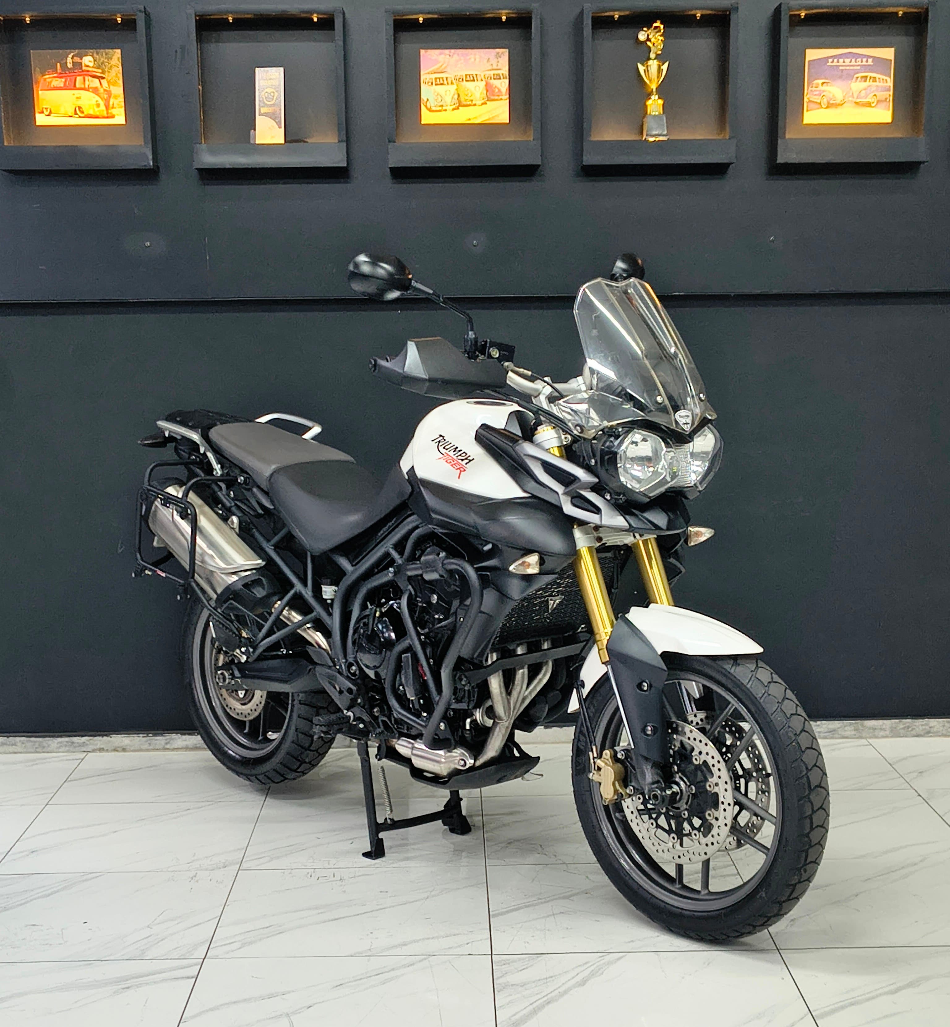 Triumph Tiger 800
